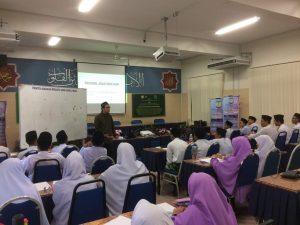 Bengkel Khat Restu International College di SAM Nurul Iman