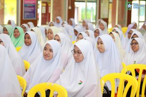 Bengkel Khat Anjuran Restu International College di SAMT Sultan Hisamuddin, Klang