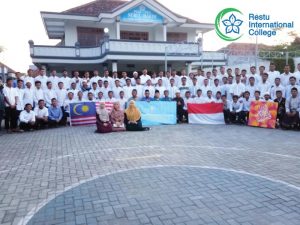 Deligasi Seni Khat