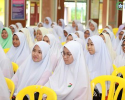 Bengkel Khat Anjuran Restu International College di SAMT Sultan Hisamuddin, Klang